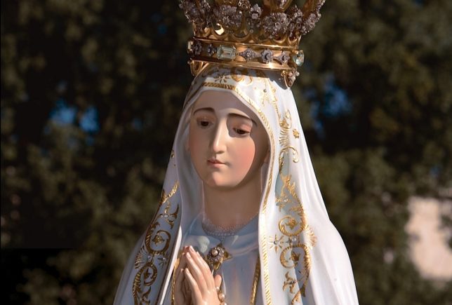notre-dame de fatima, marie, statue